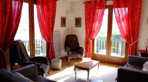 VILLA 7 PIECES - 15 COUCHAGES - LES VIGNES - EMBRUN