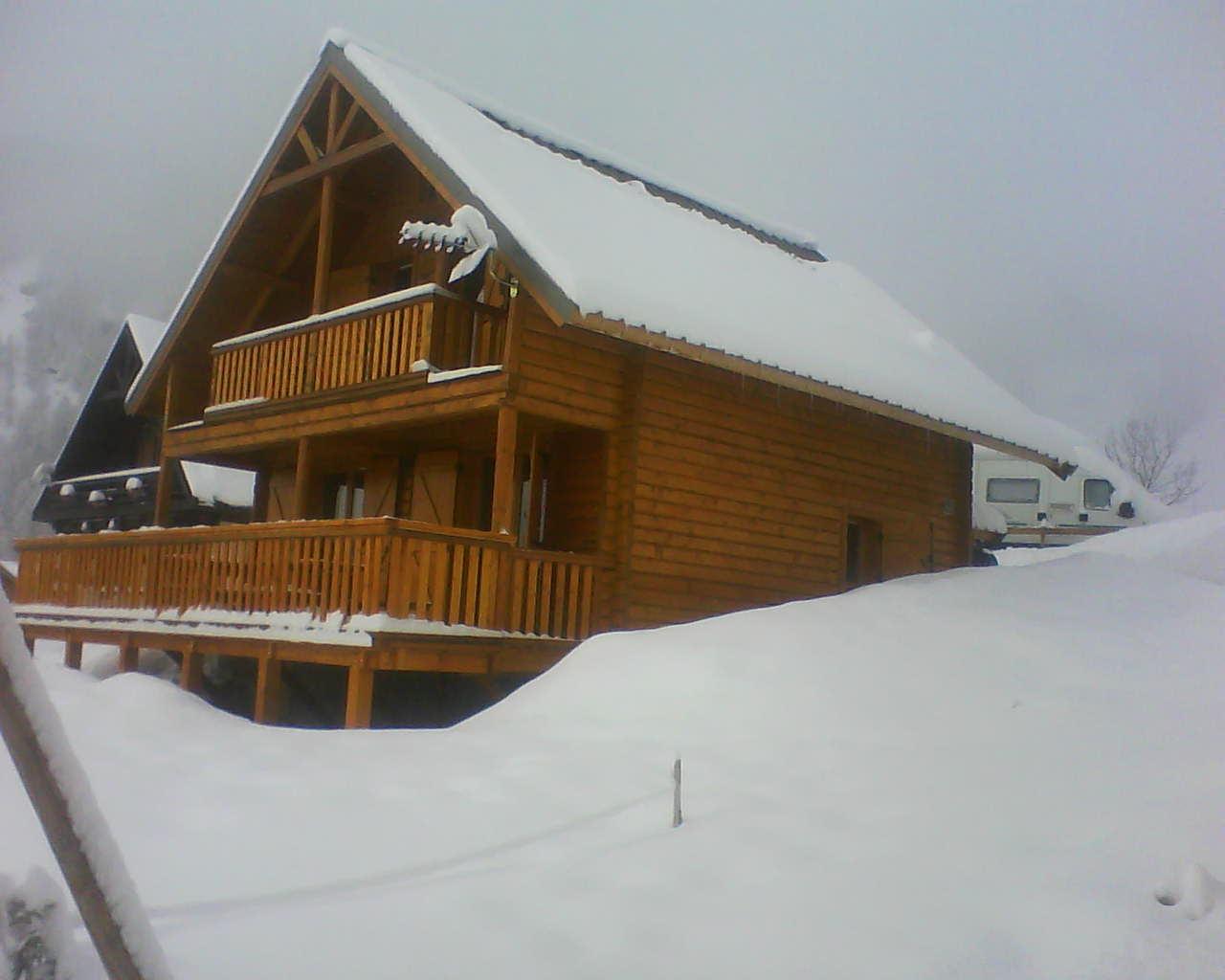 au pied des pistes Chalet le chardonneret