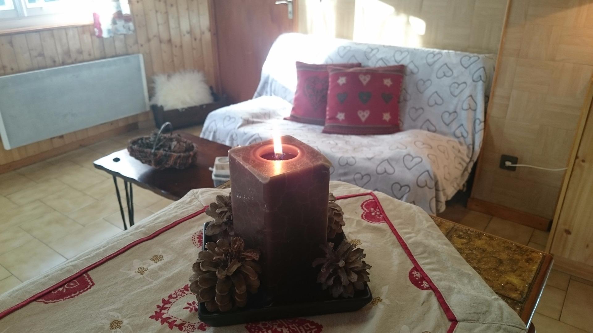 en rez de jardin le Prorel - décoration soignée - exposition Sud