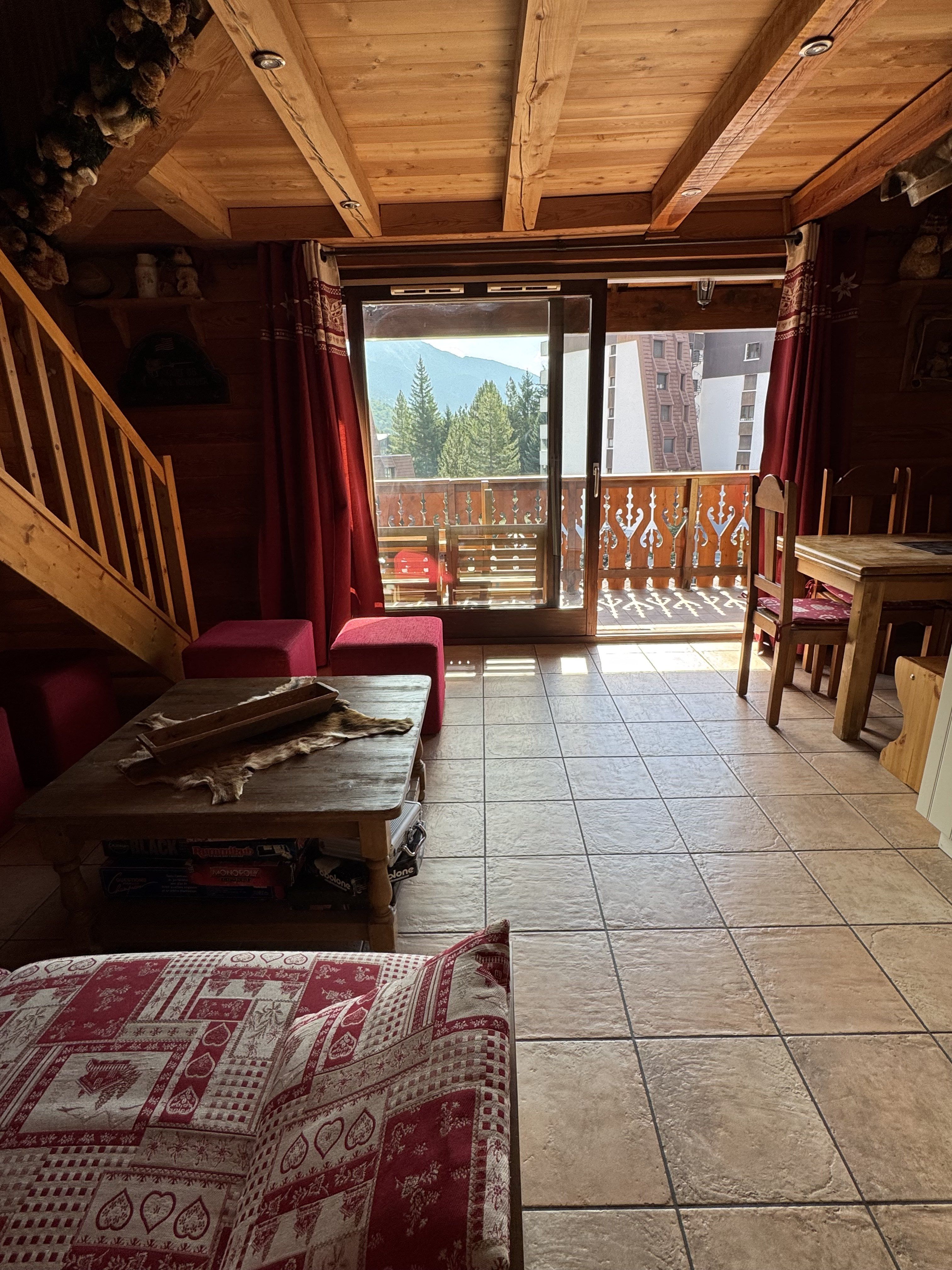 Hameau 34 appartement 90 m2, 3 chambres, 2 salle de bains , 2 wc