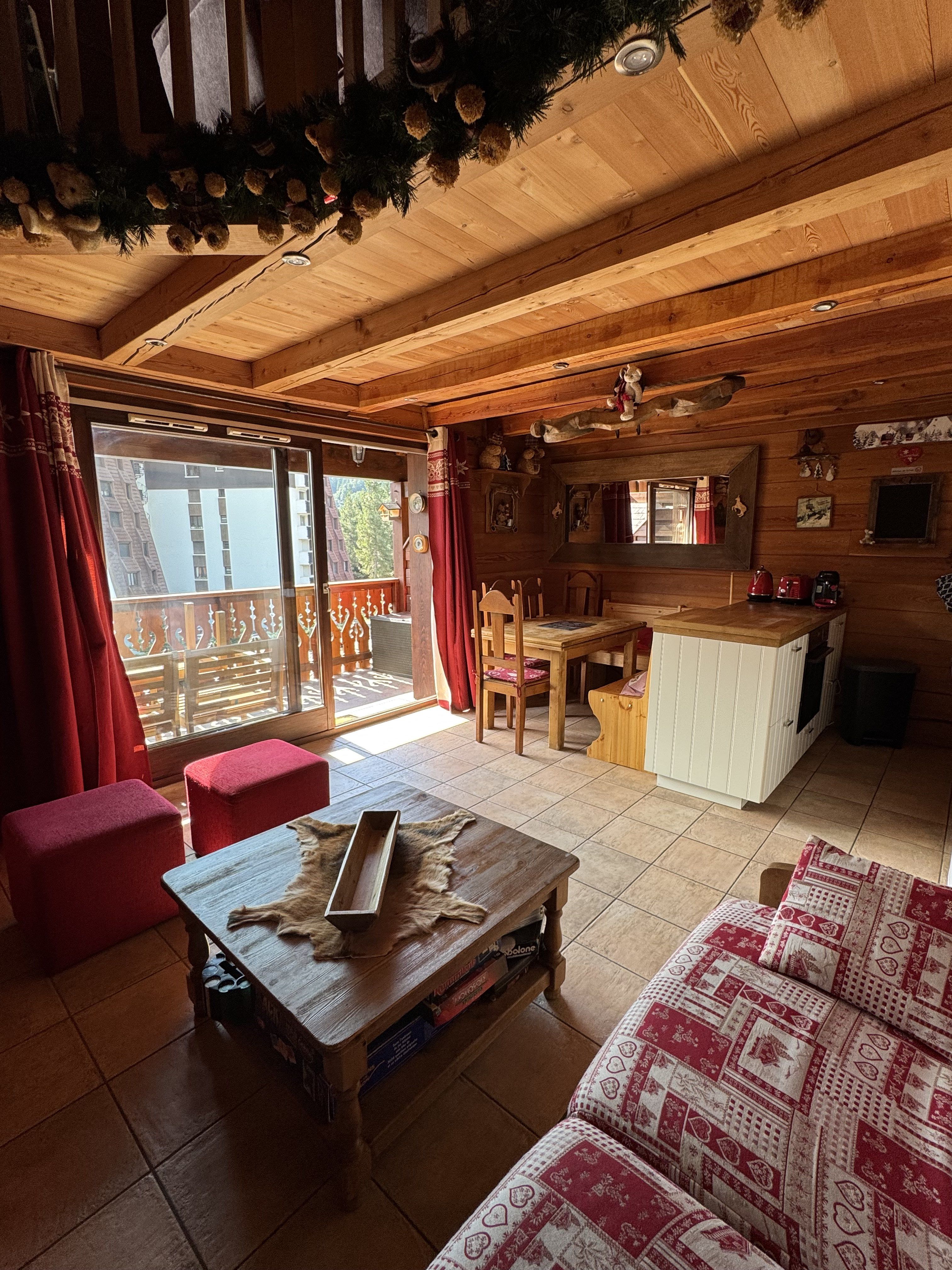 Hameau 34 appartement 90 m2, 3 chambres, 2 salle de bains , 2 wc