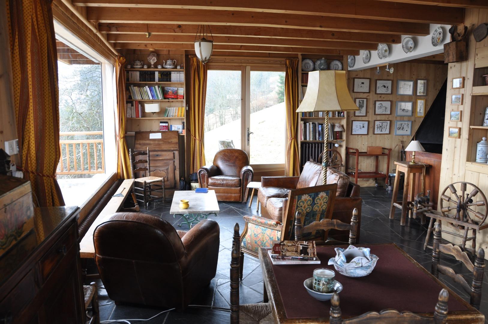 Les Trois Clochettes