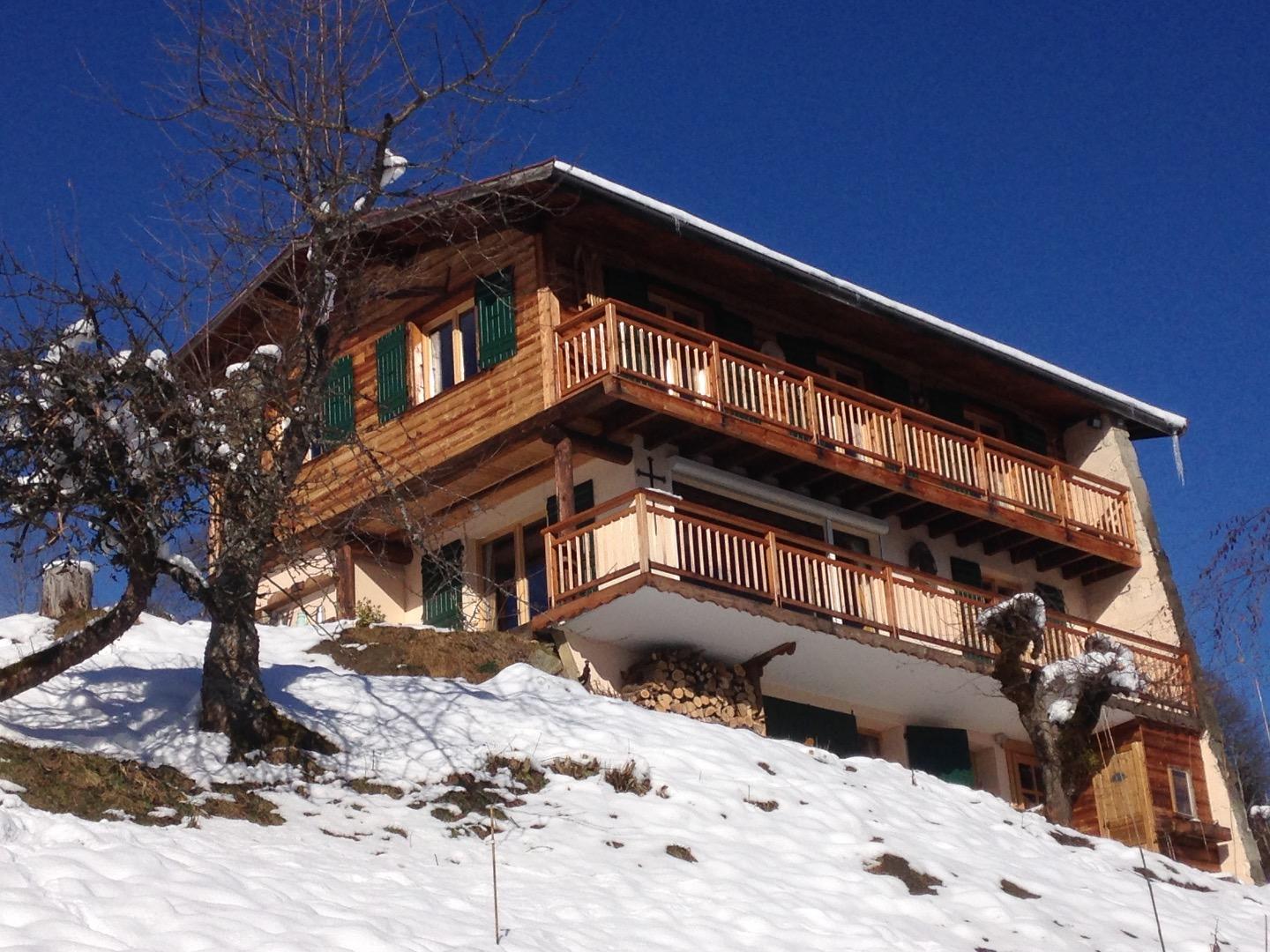 Les Trois Clochettes