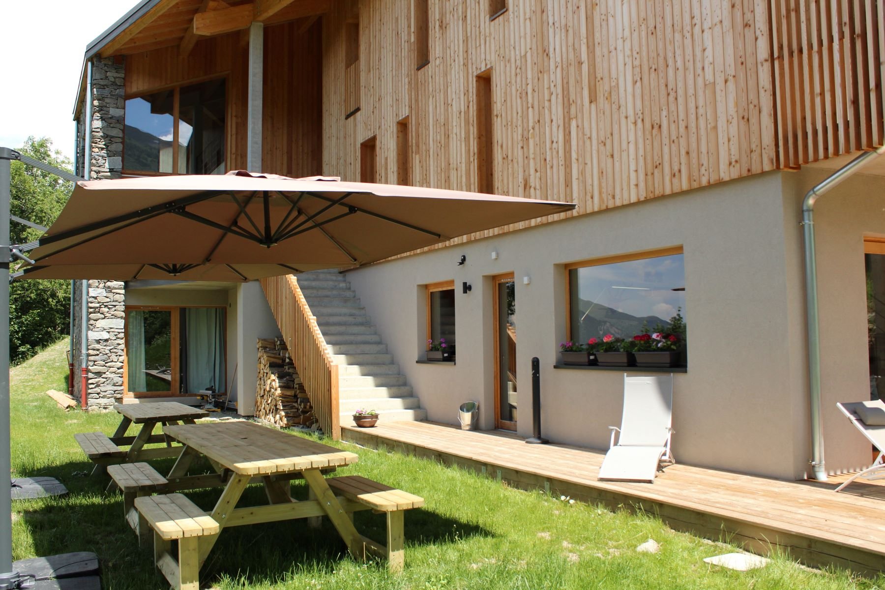 Chalet 4* vue jardin barbecue sauna