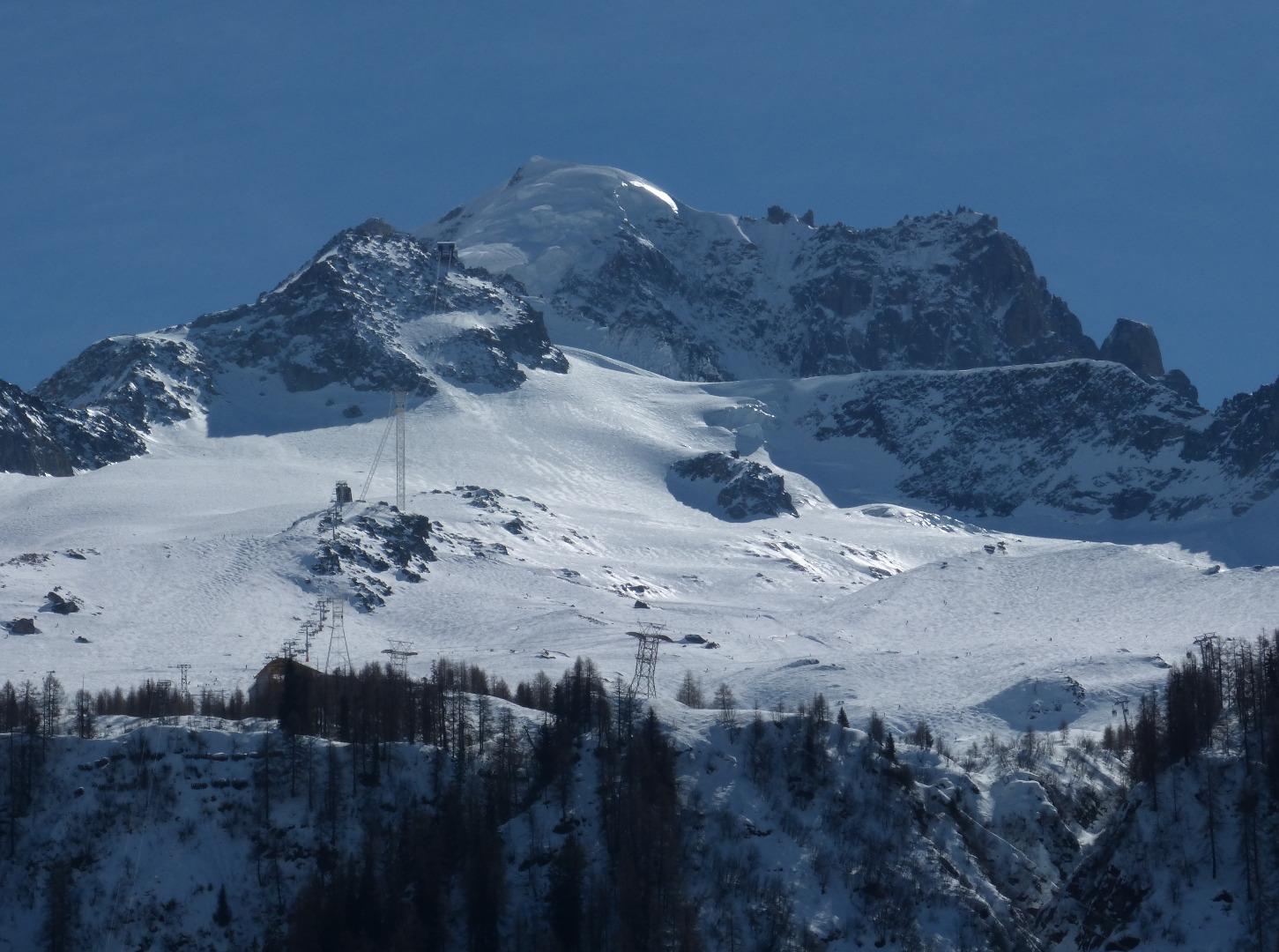 Argentière: loft de charme "Refuge",100 m2, au coeur du vieux village