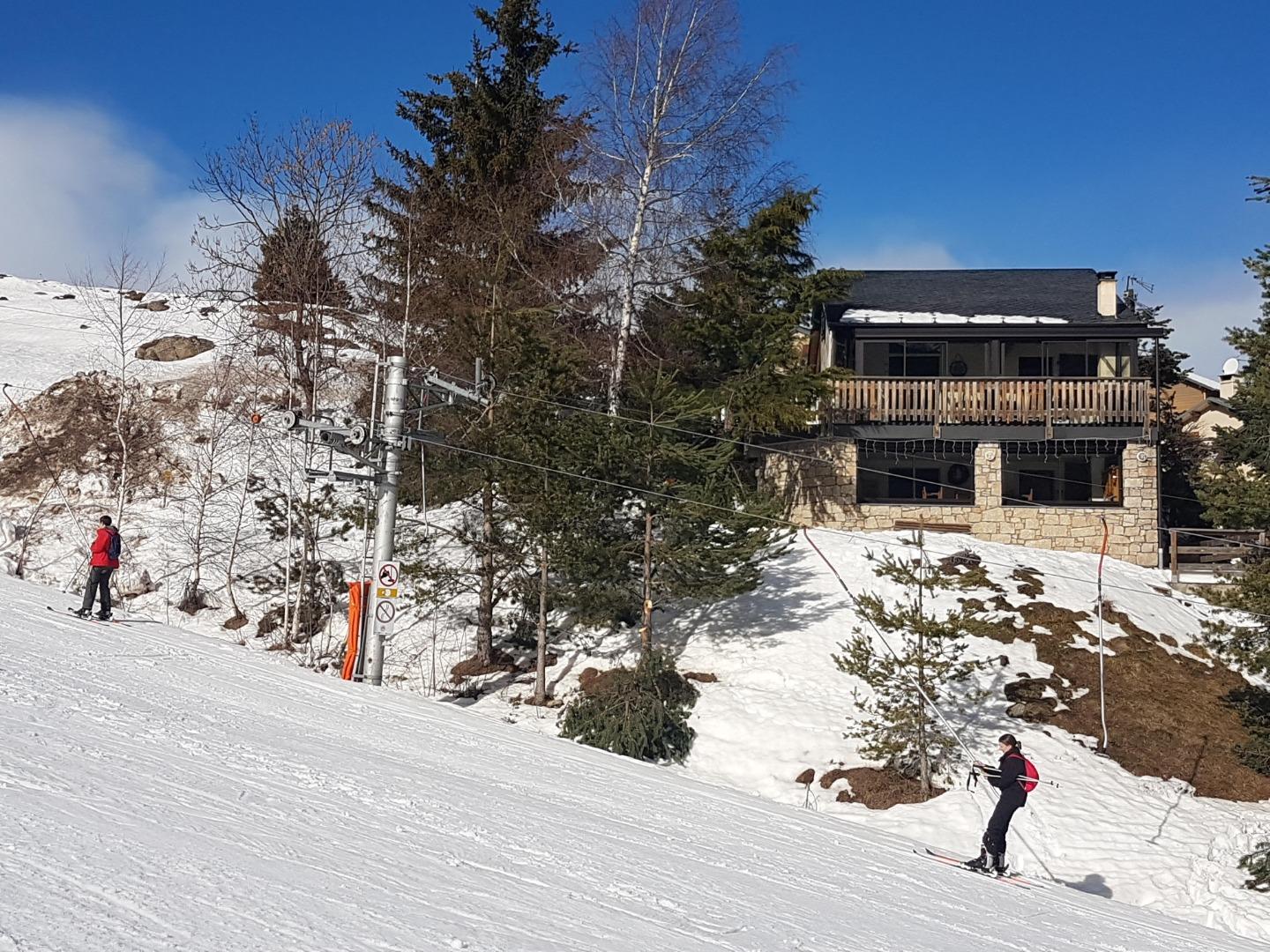 Chalet Fougere face aux pistes !      10 personnes