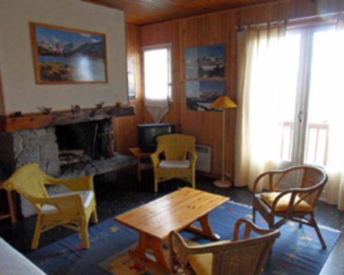 Loue Grand Duplex Font Romeu proche Station 8 couchages 