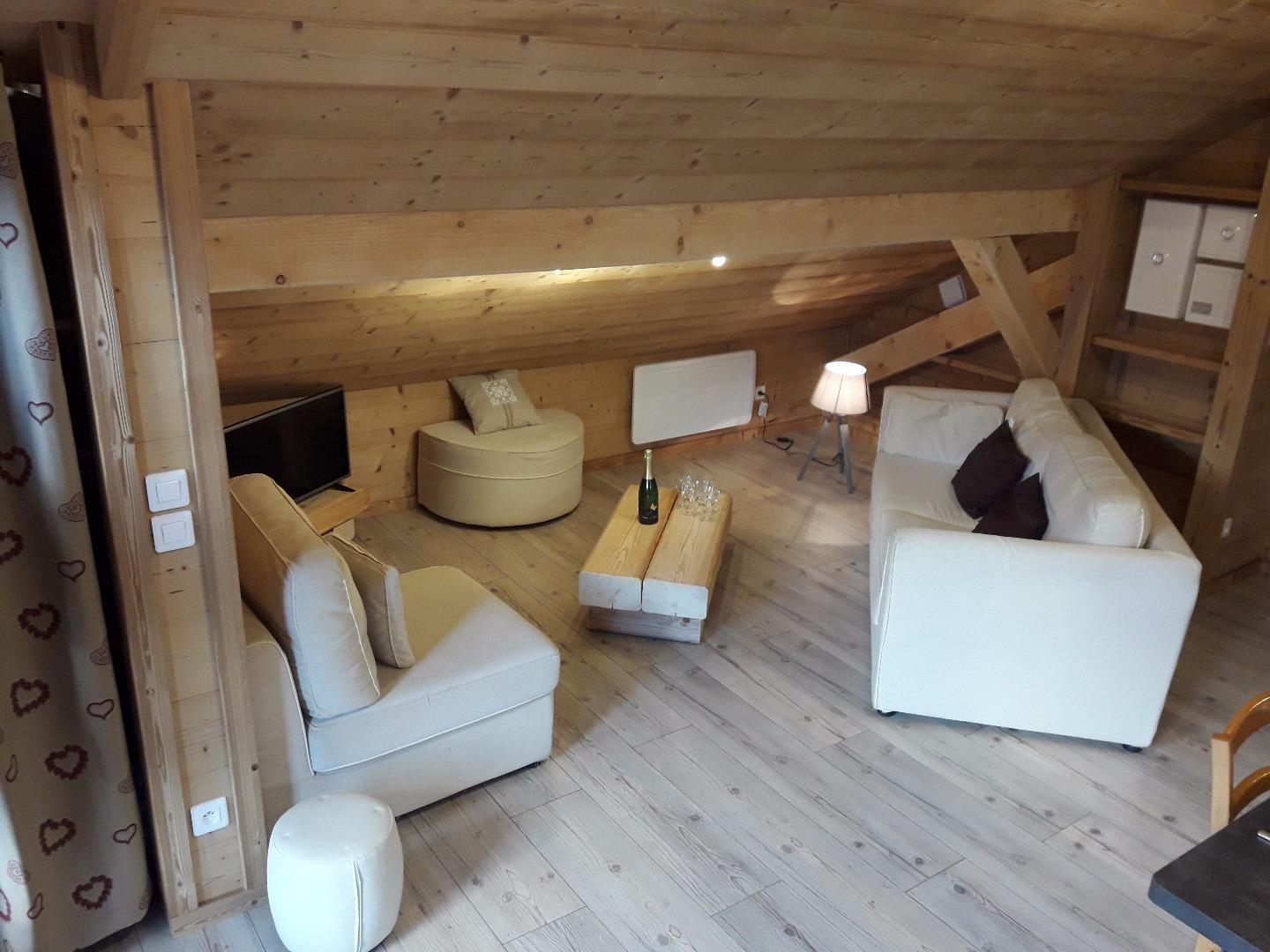 Chalet individuel 6 pers haut de gamme, 3 chambres, terrasse, spa, sauna