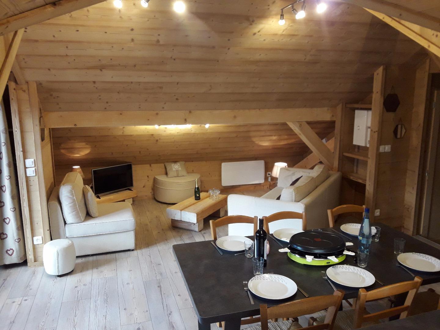 Chalet individuel 6 pers haut de gamme, 3 chambres, terrasse, spa, sauna
