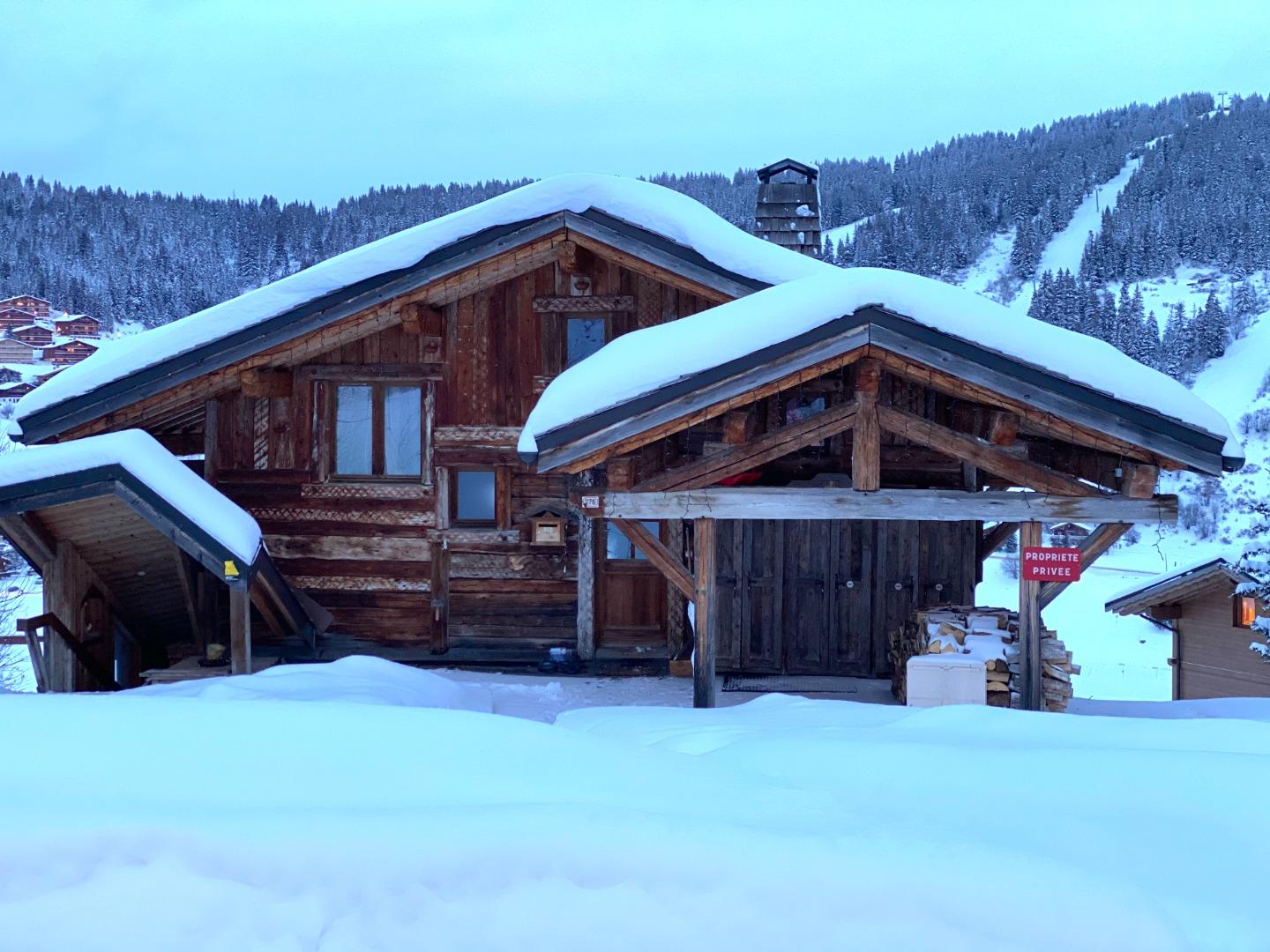 LES SAISIES CHALETS  8/10 PERSONNES 