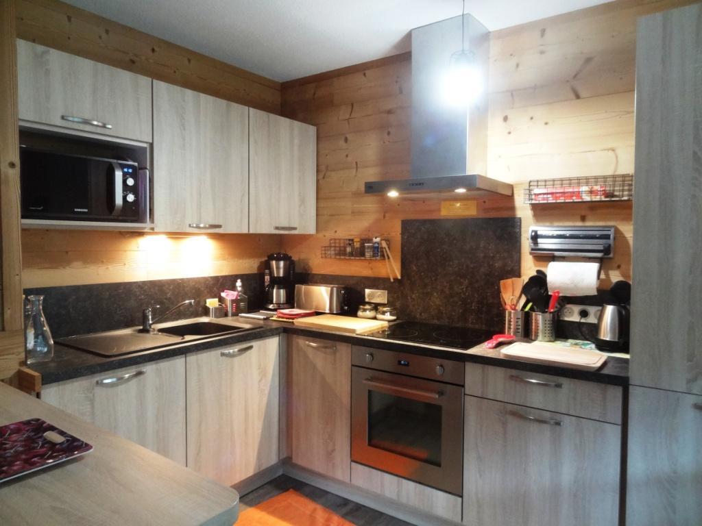 Appartement 56 m2 - 3 étoiles sur la piste de retour, WIFI par SFR et garage avec prise pour voiture electrique