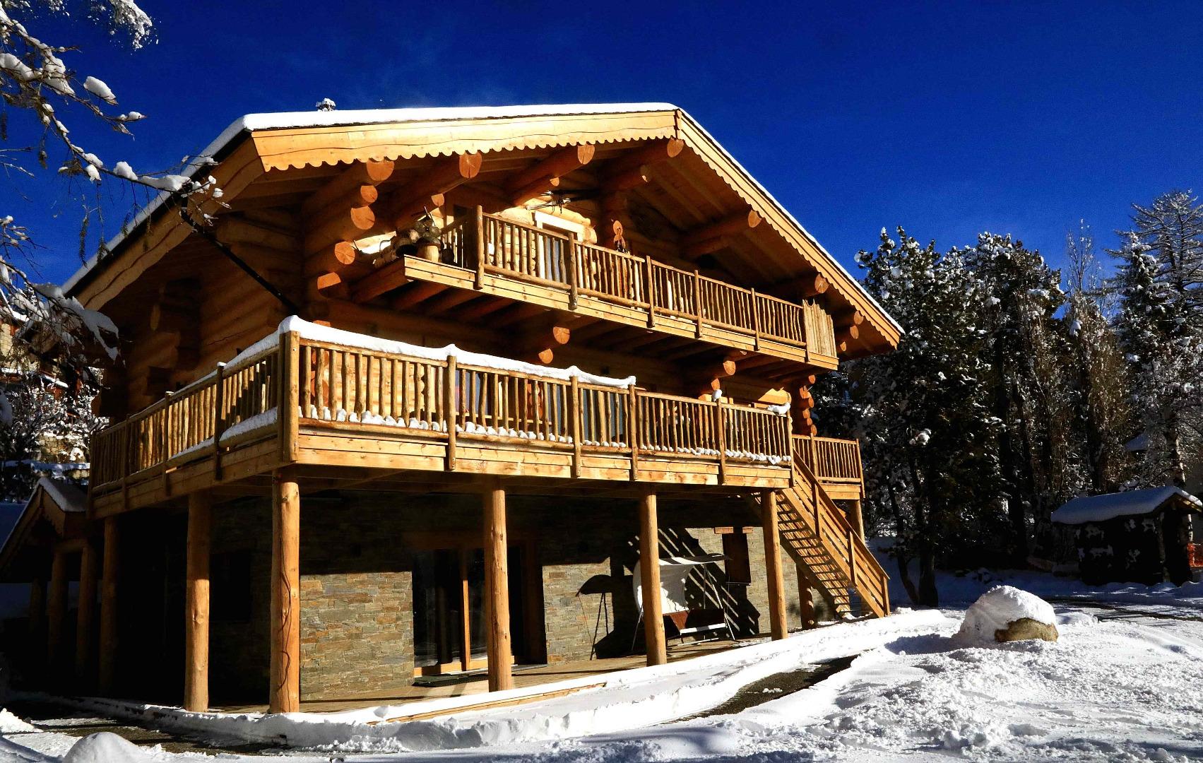 Chalet au centre de FONT-ROMEU sur terrain boisé