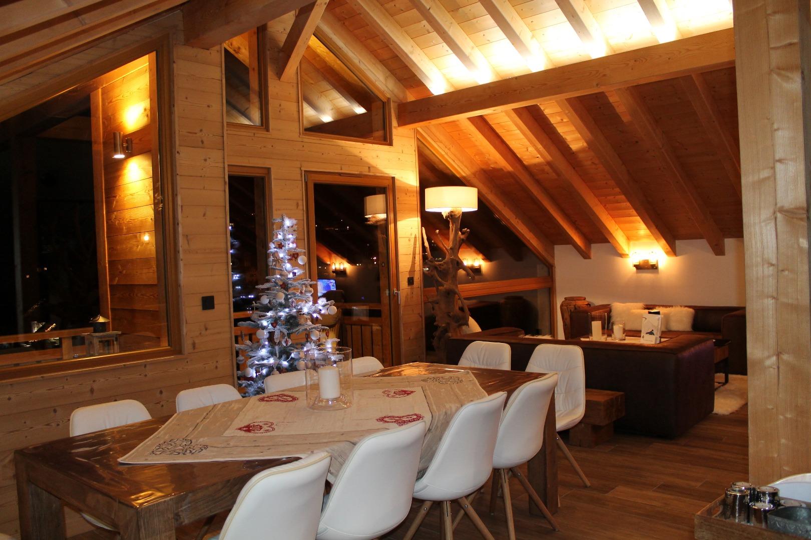 AlpenRose   5 * proche des pistes, avec sauna et espace détente 