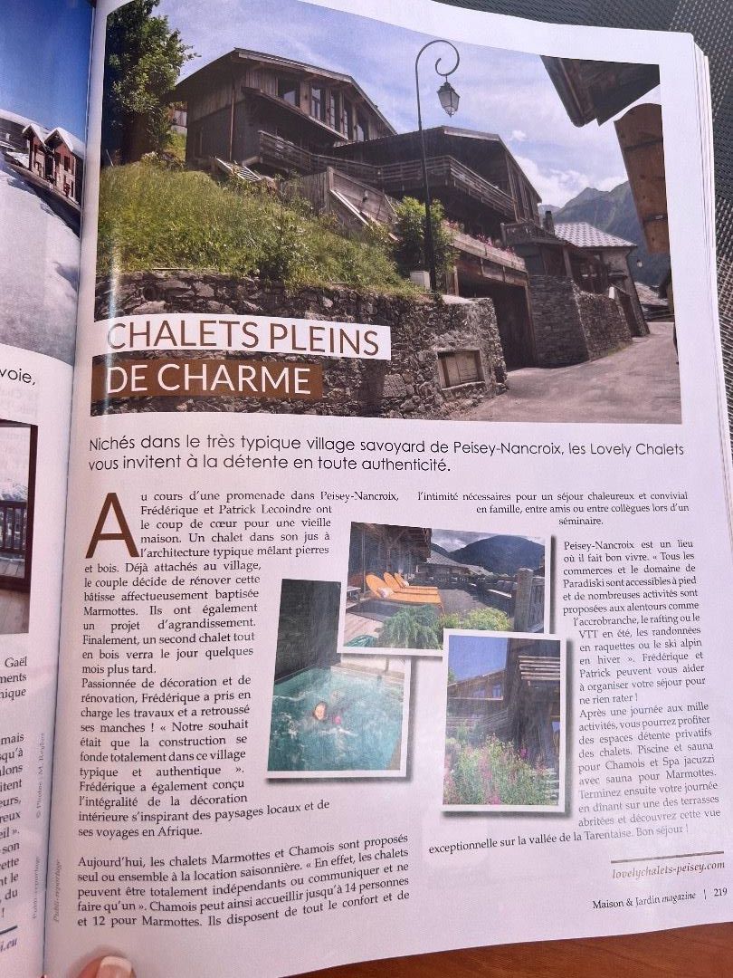 CHAMOIS luxe 14 personnes, piscine intérieure eau salée nage à contre courant et  balnéo, sauna