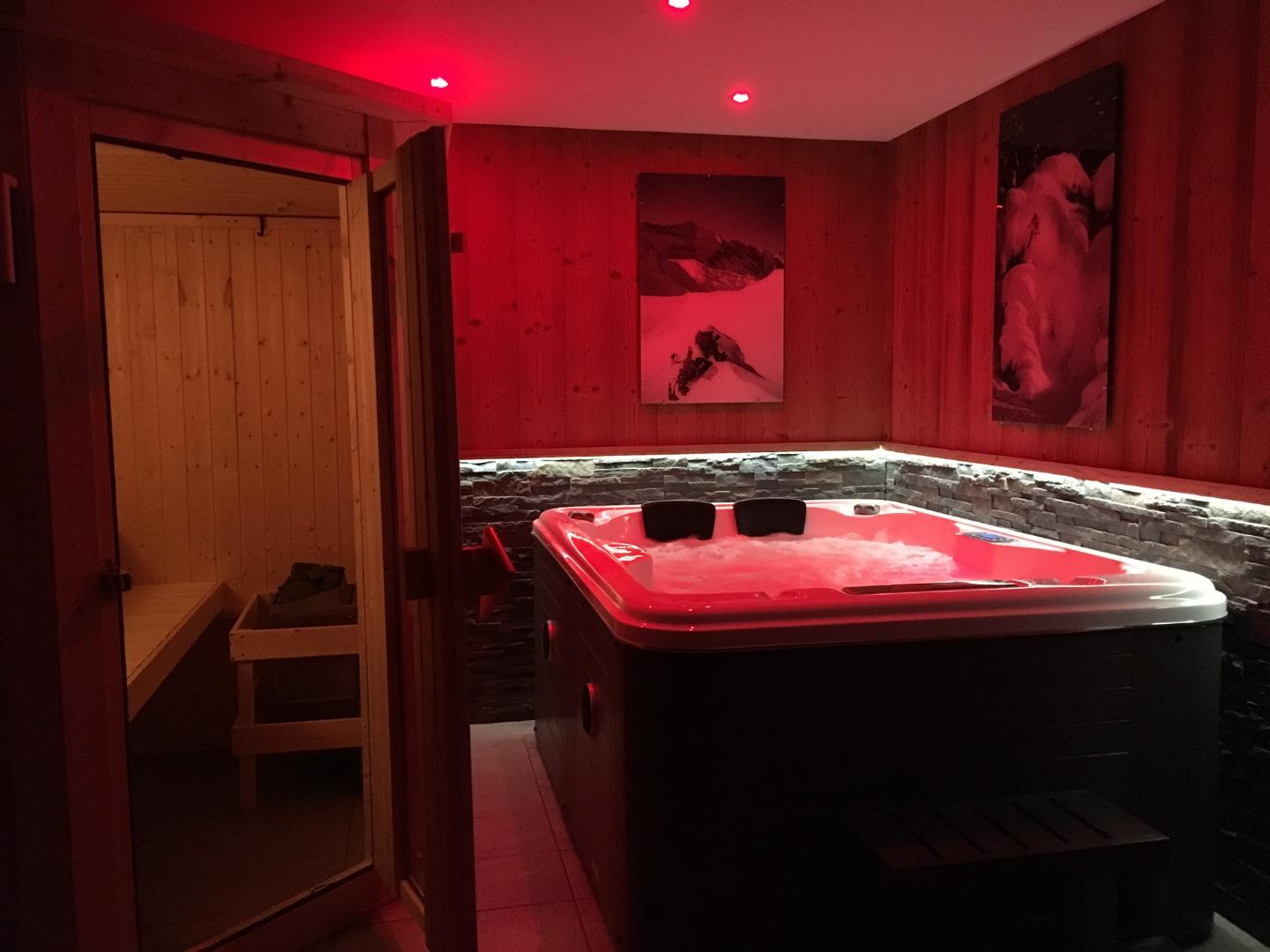 Chalet 19 Pers 250 m² Sauna Jacuzzi