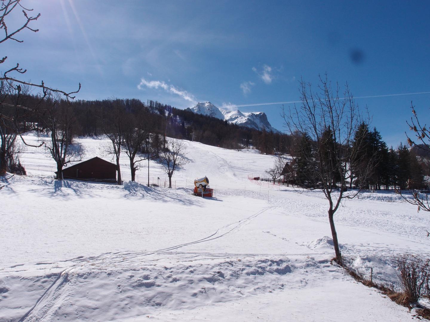 [FULL/8 pers] sur les pistes, terrasse exposée Sud
