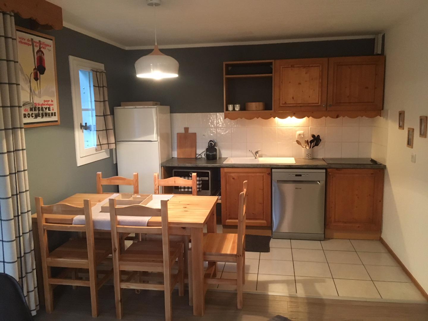 AU PIED DU TELECABINE APPARTEMENT de 44 m2   Le FLOCON * 6P