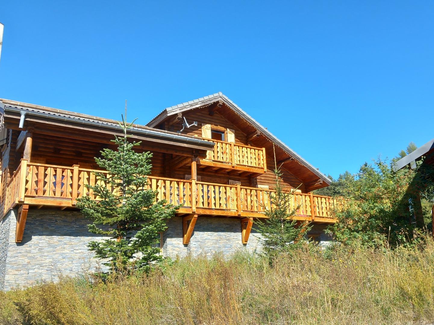 Le SAKURAJIMA 4 ****,tout équipé, salle de jeux , Salle de sport, WIFI gratuit, location WEEK-END (3 NUITS) / SEMAINE