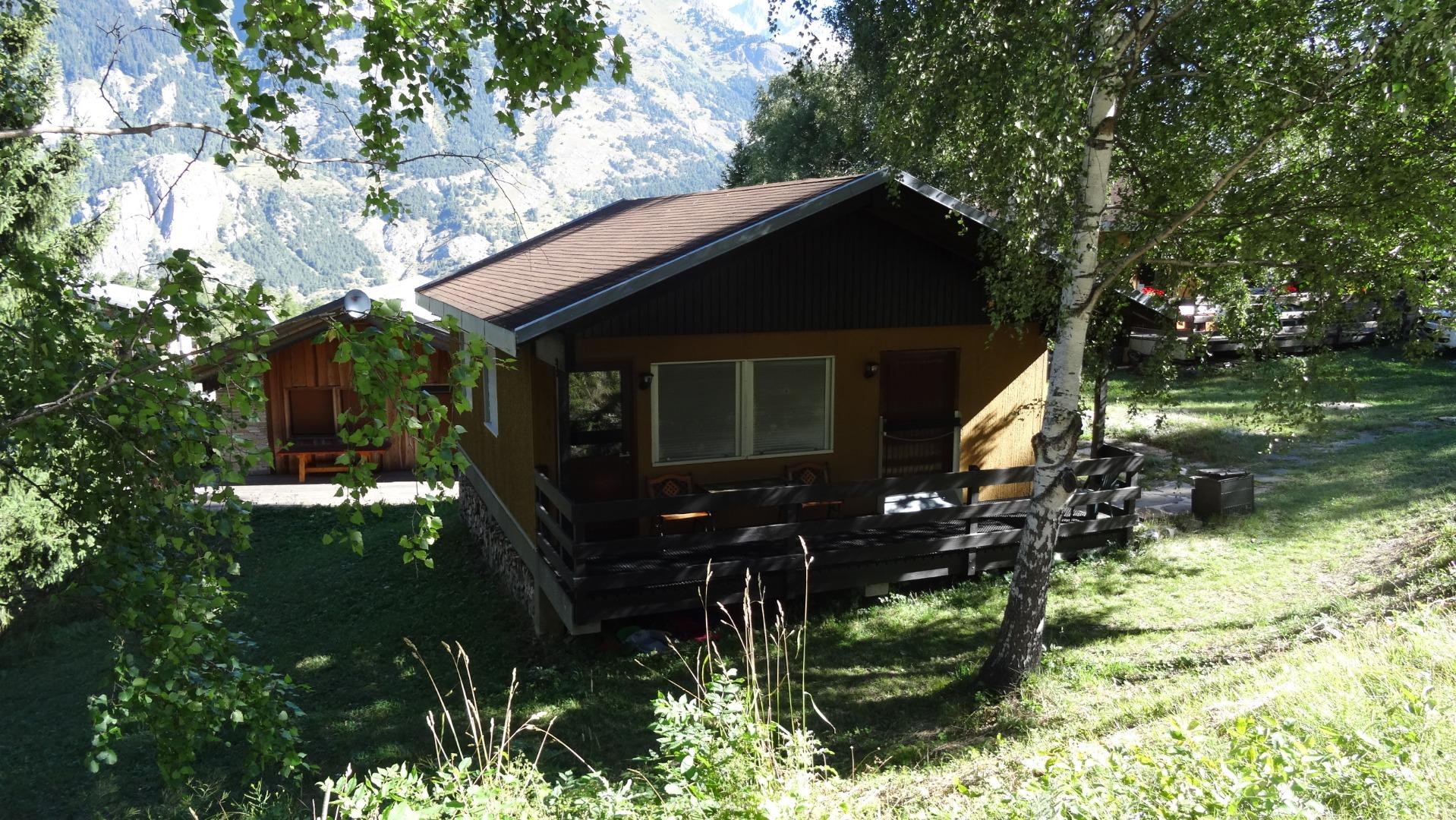Chalet individuel à la piste, pour sport d'hiver et vacances d'été