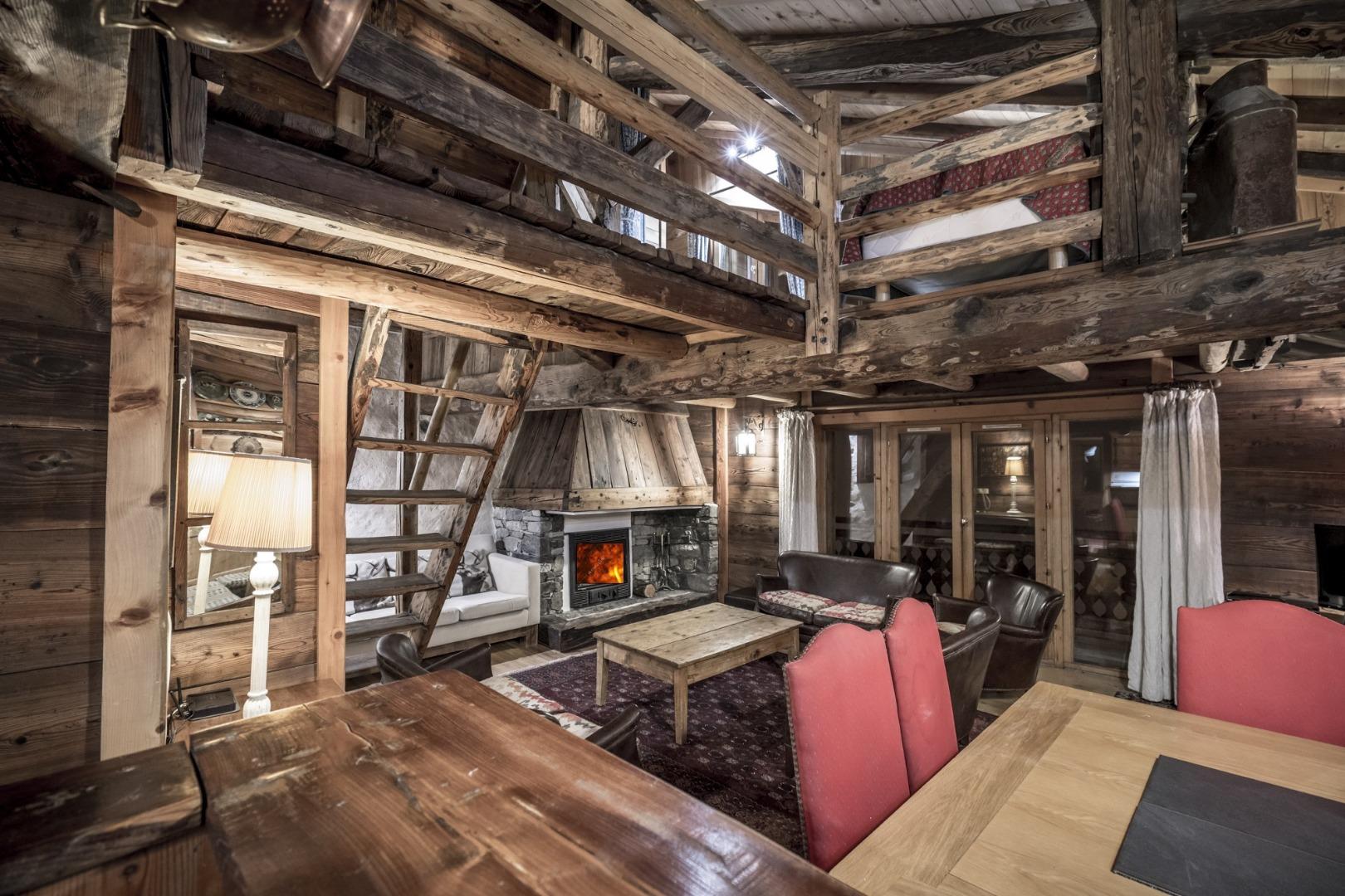 Chalet ferme Fruitière chic rustique sauna 200m de la remontée