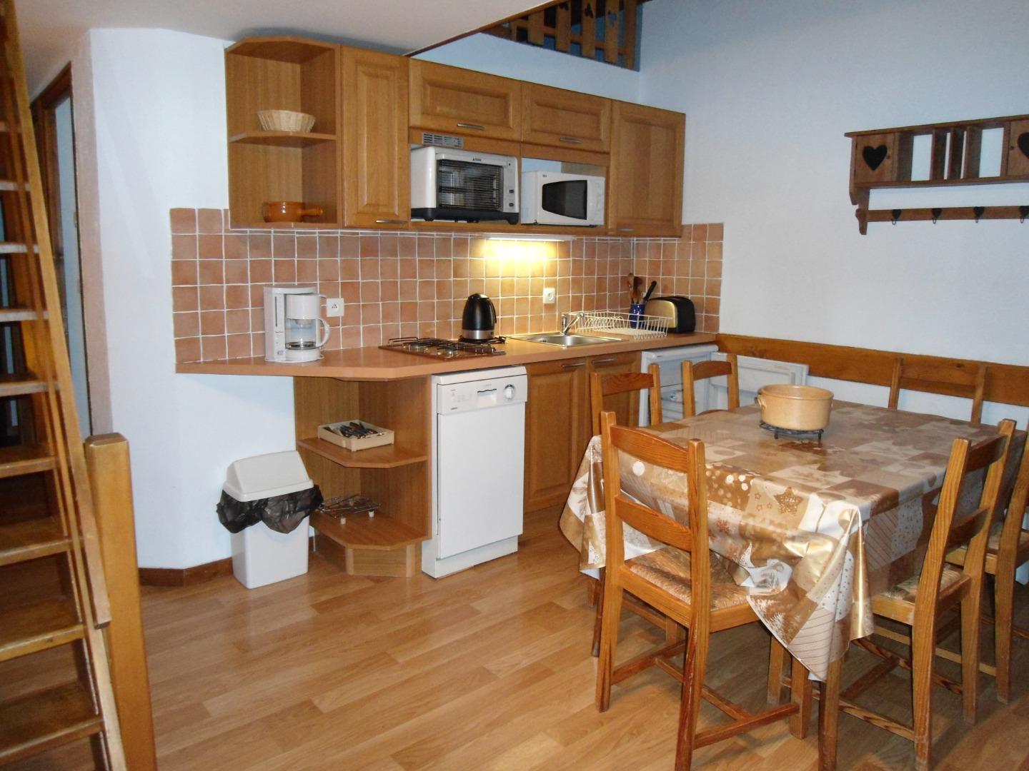 LA CROIX DES AMBAILLES - APPARTEMENT 5/6 PERS. AVEC MEZZANINE AU PIED DES PISTES !