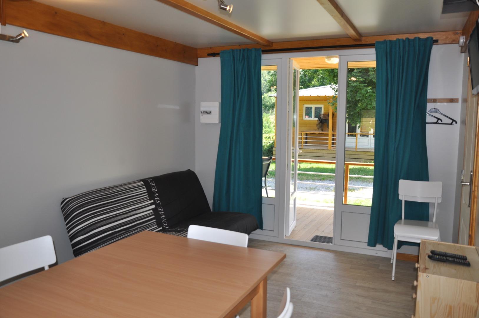 Camping La Pierre de L'Aigle - Chalet 35t