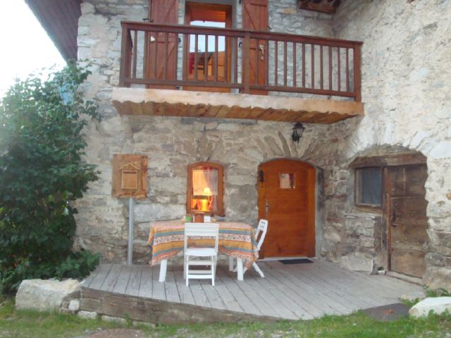 Le Petit Nid, Mignon chalet individuel en pierre 
