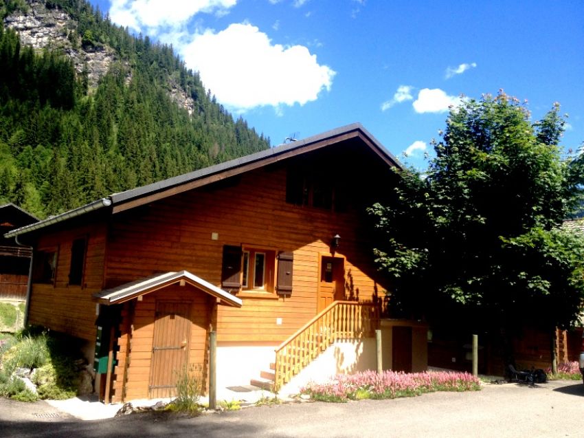 Chalet cosy    au calme,  ** offre    juin  ****