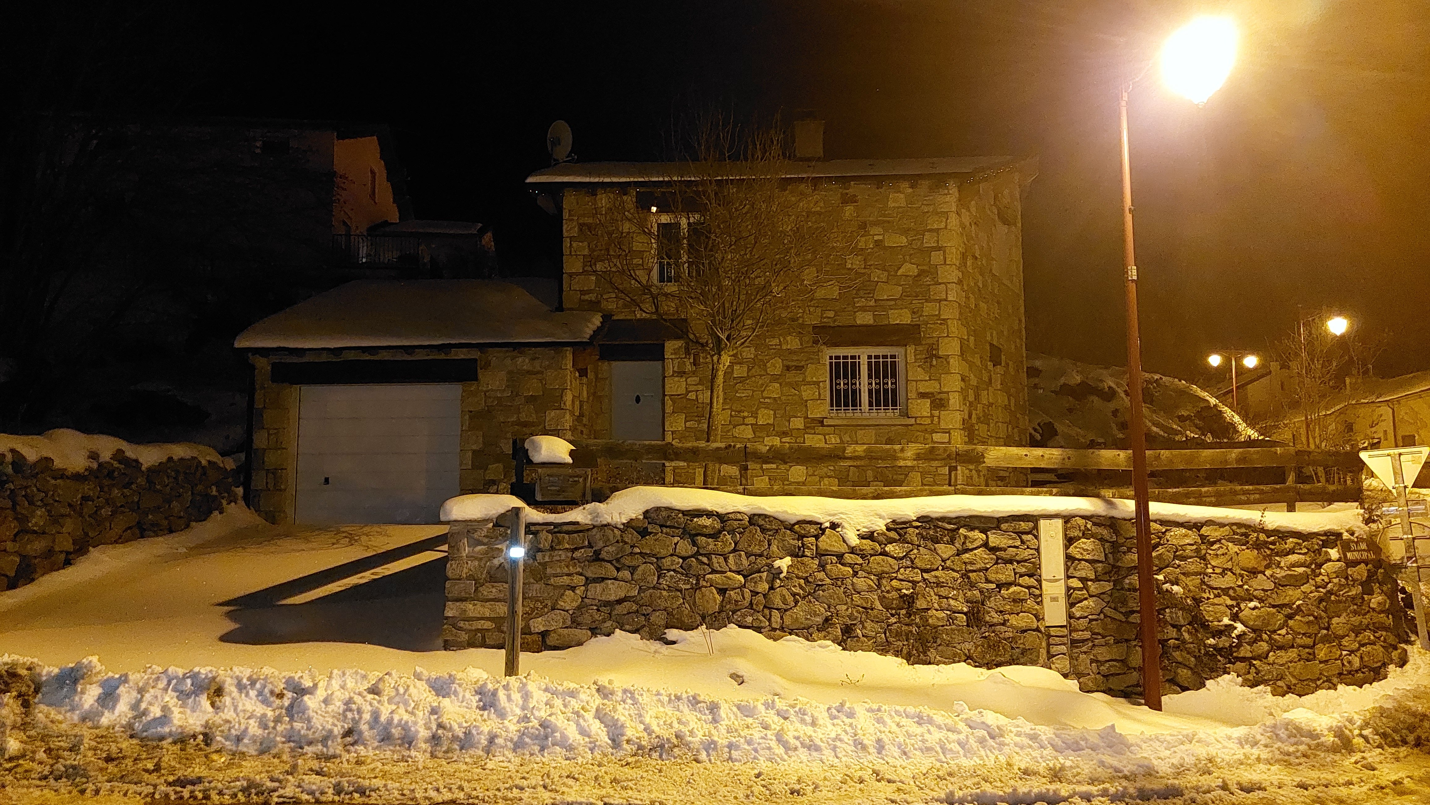 Chalet en pierre avec jardin, navette gratuite pour skier à pyrénées 2000/font-romeu !