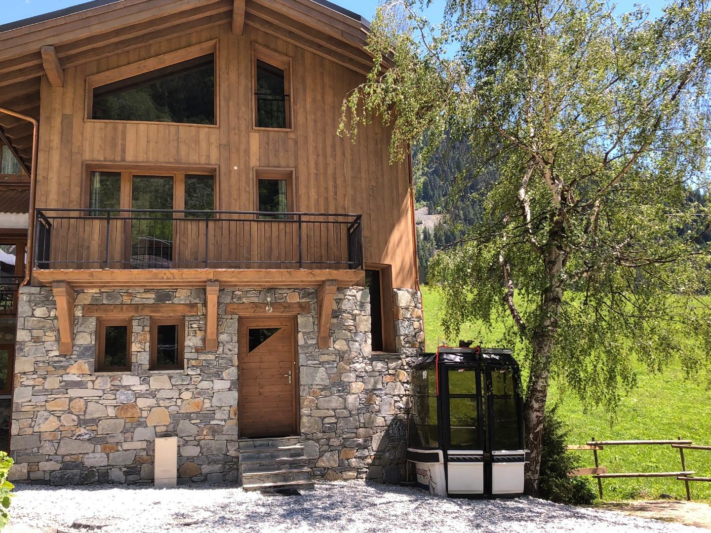 CHALET L'ENVERS A CHAMPAGNY EN VANOISE 10 PERSONNES