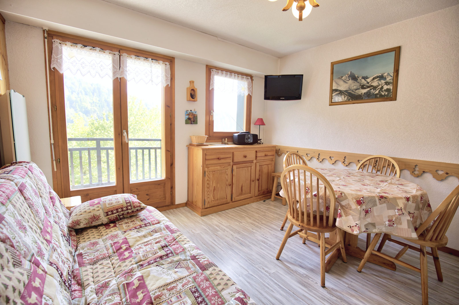 LES BALCONS DU CHARVIN