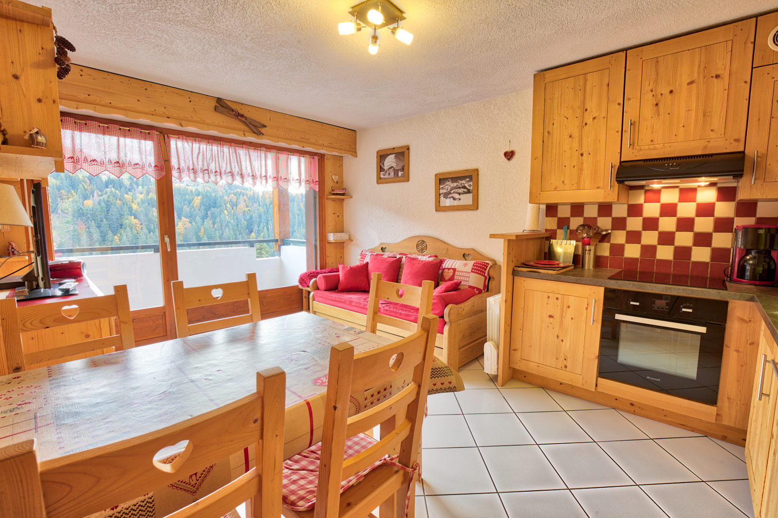 LES BALCONS DU CHARVIN