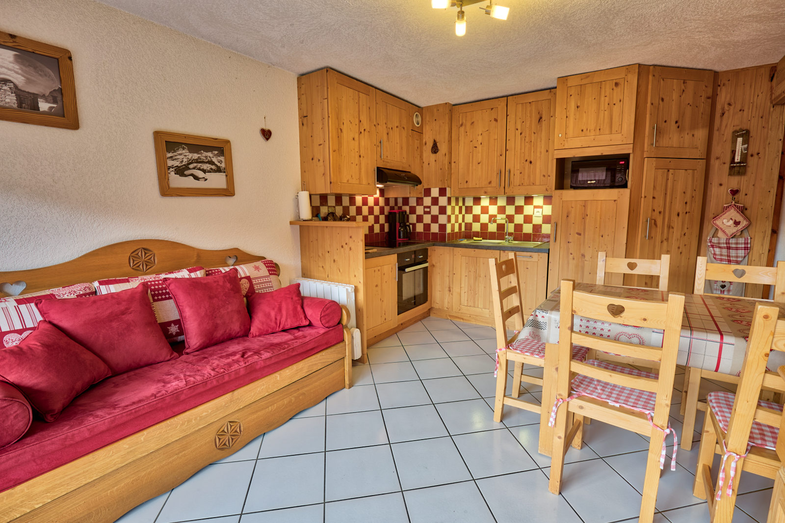 LES BALCONS DU CHARVIN