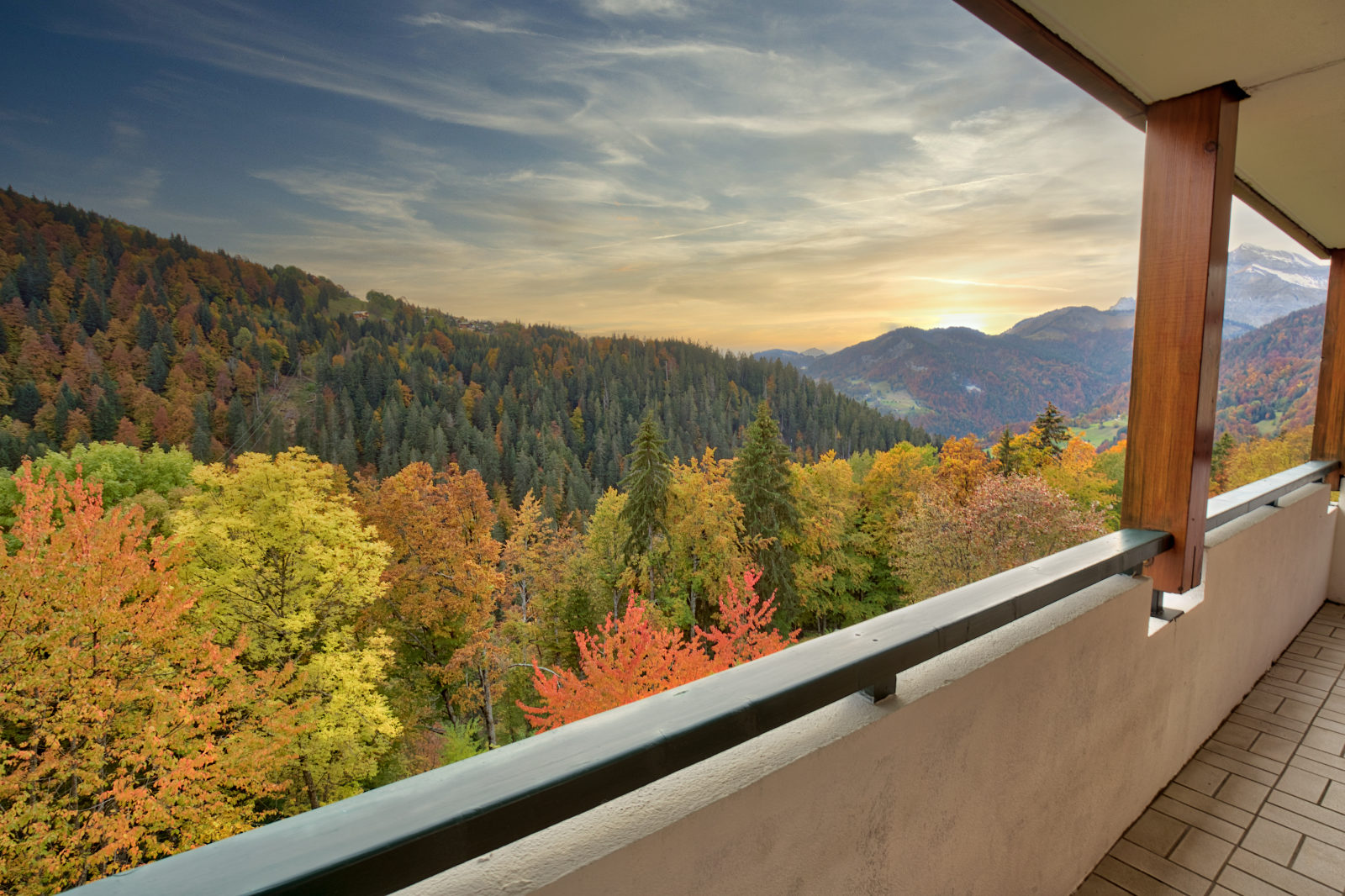 LES BALCONS DU CHARVIN