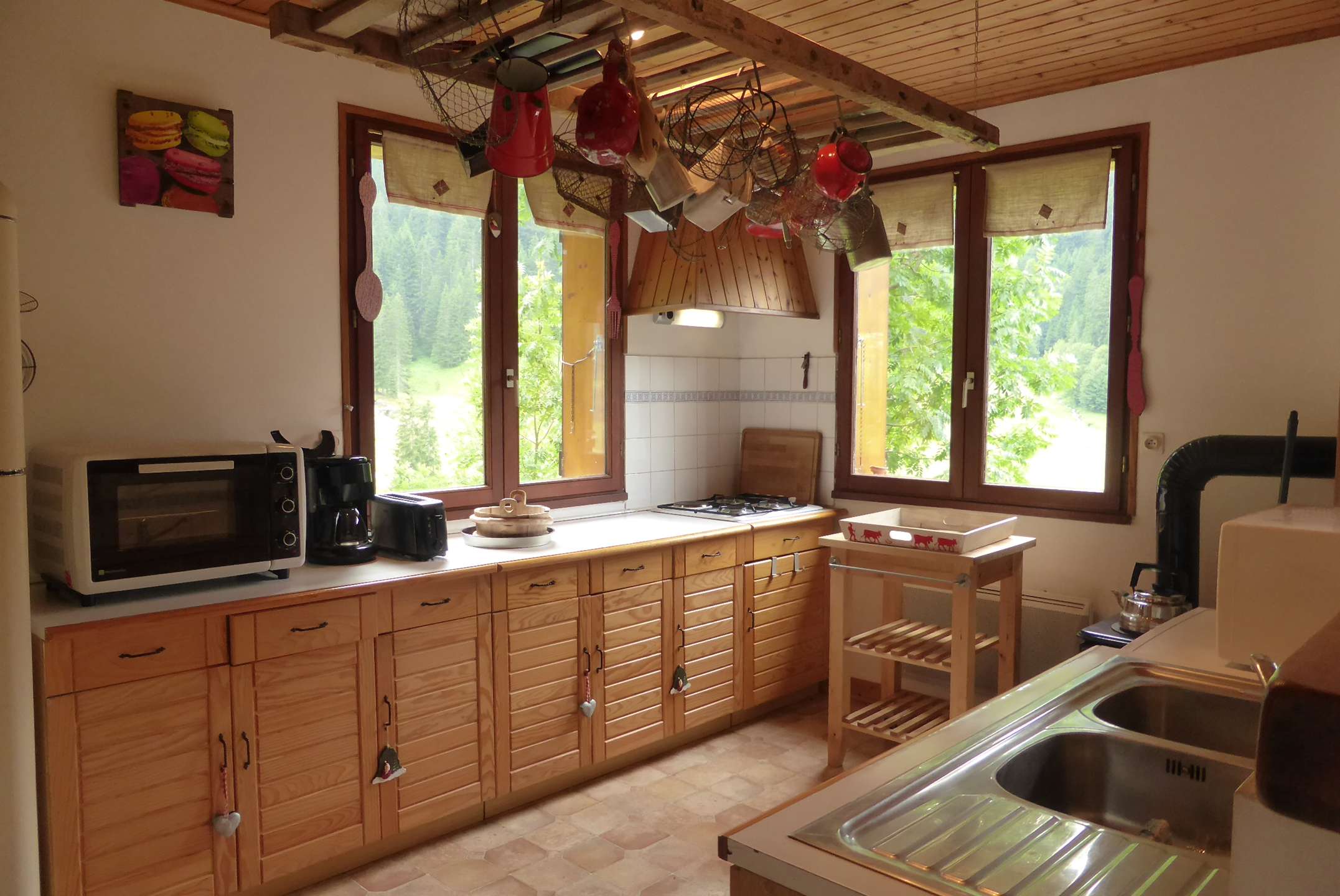 Chalet nature sur pistes l'hiver et dans les alpages l'été pour 14 personnes
