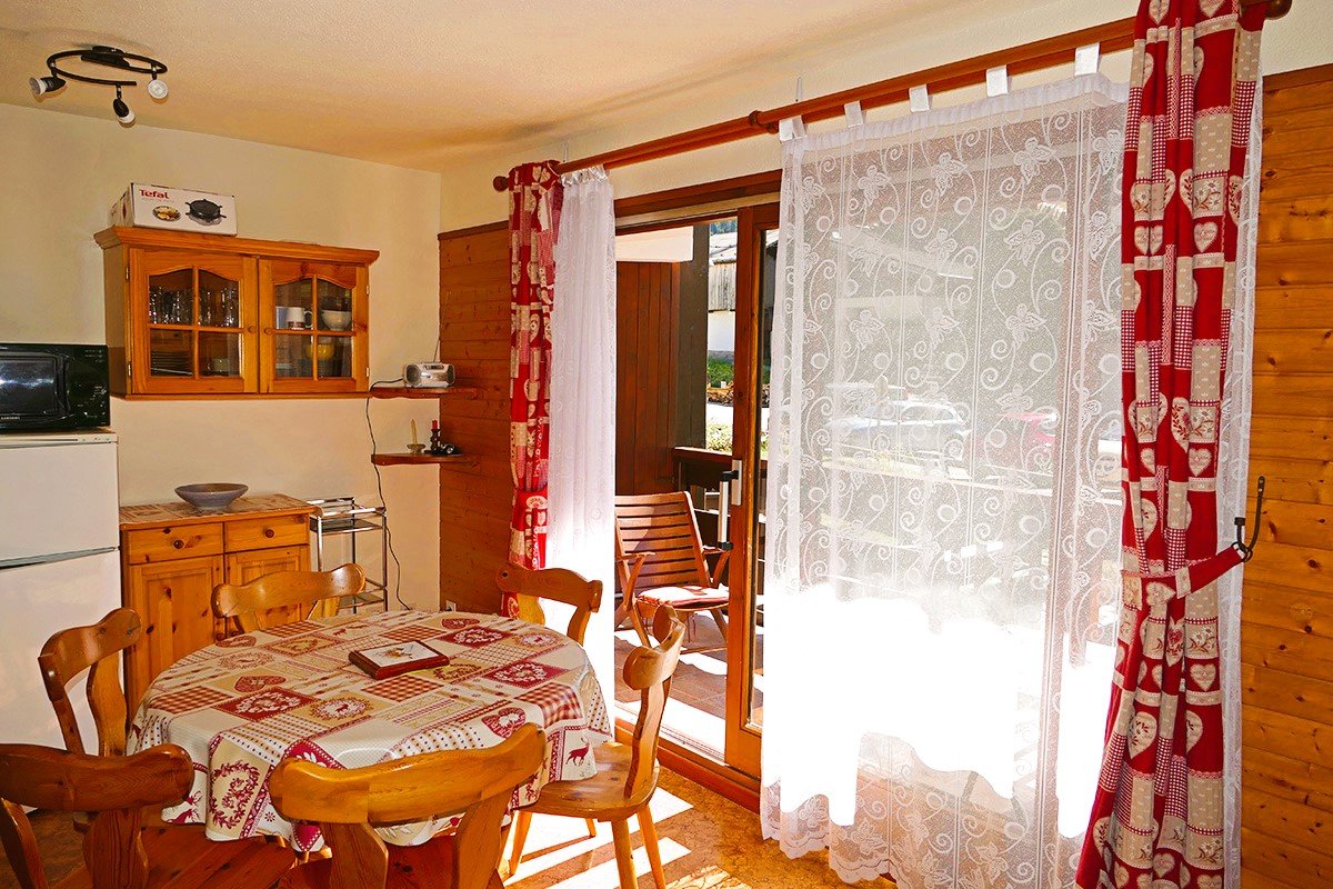 Appartement tout confort  de 4 à 6  personnes coeur village - 2 chambres - A 2 pas du ski