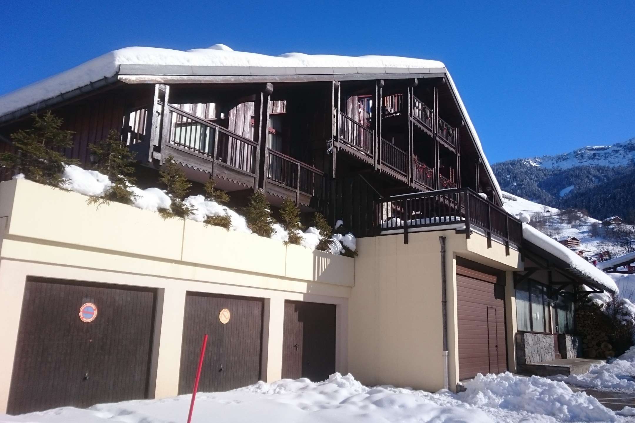 Appartement 6 personnes, classé 2 étoiles. Au calme