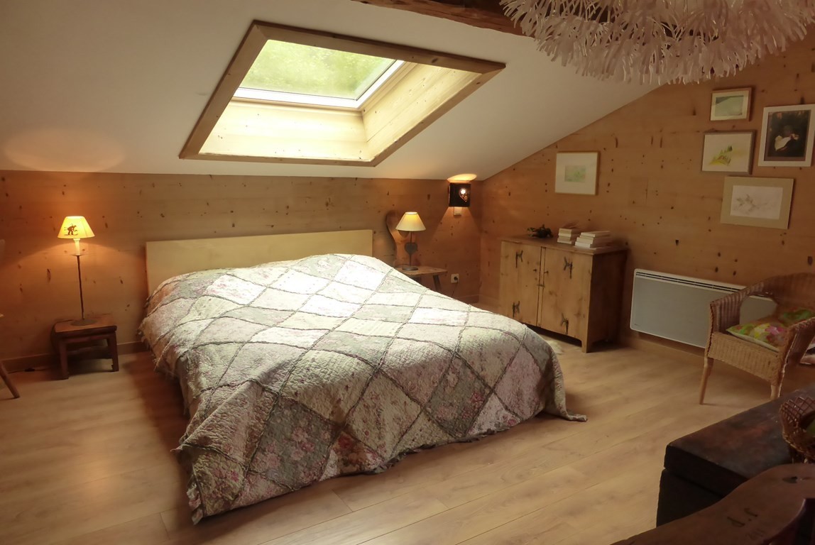Les Saisies à 15 min. Beau chalet rénové pour 10 à 12 personnes.