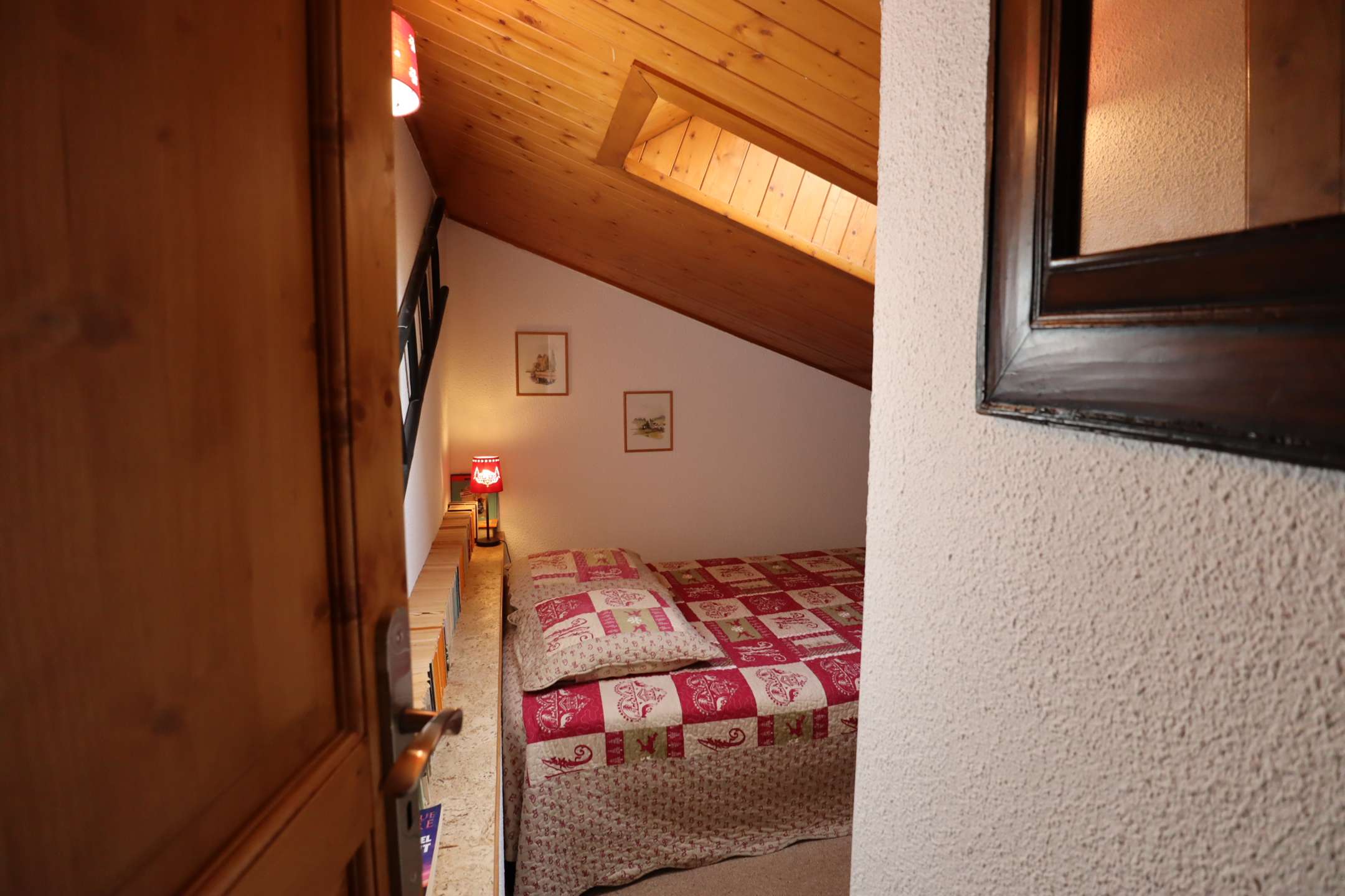 Appartement 6 personnes au Planay classé 2 étoiles, pied des pistes avec garage