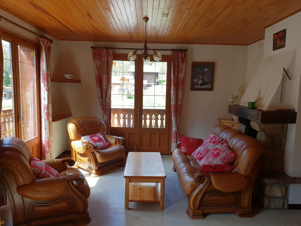 Chalet familial au départ des pistes du Planay pour 12 personnes, 4 chambres