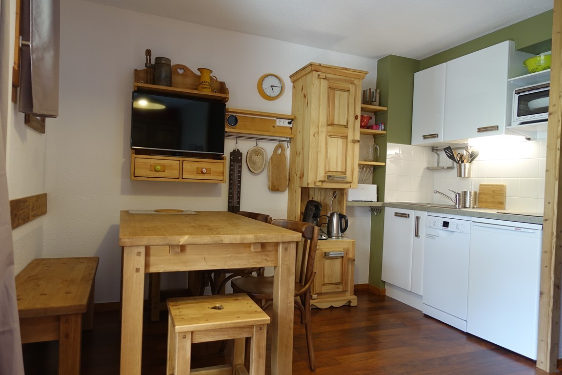 Appartement T2 cabine  à proximité des pistes, pour 4 personnes.  Classé **
