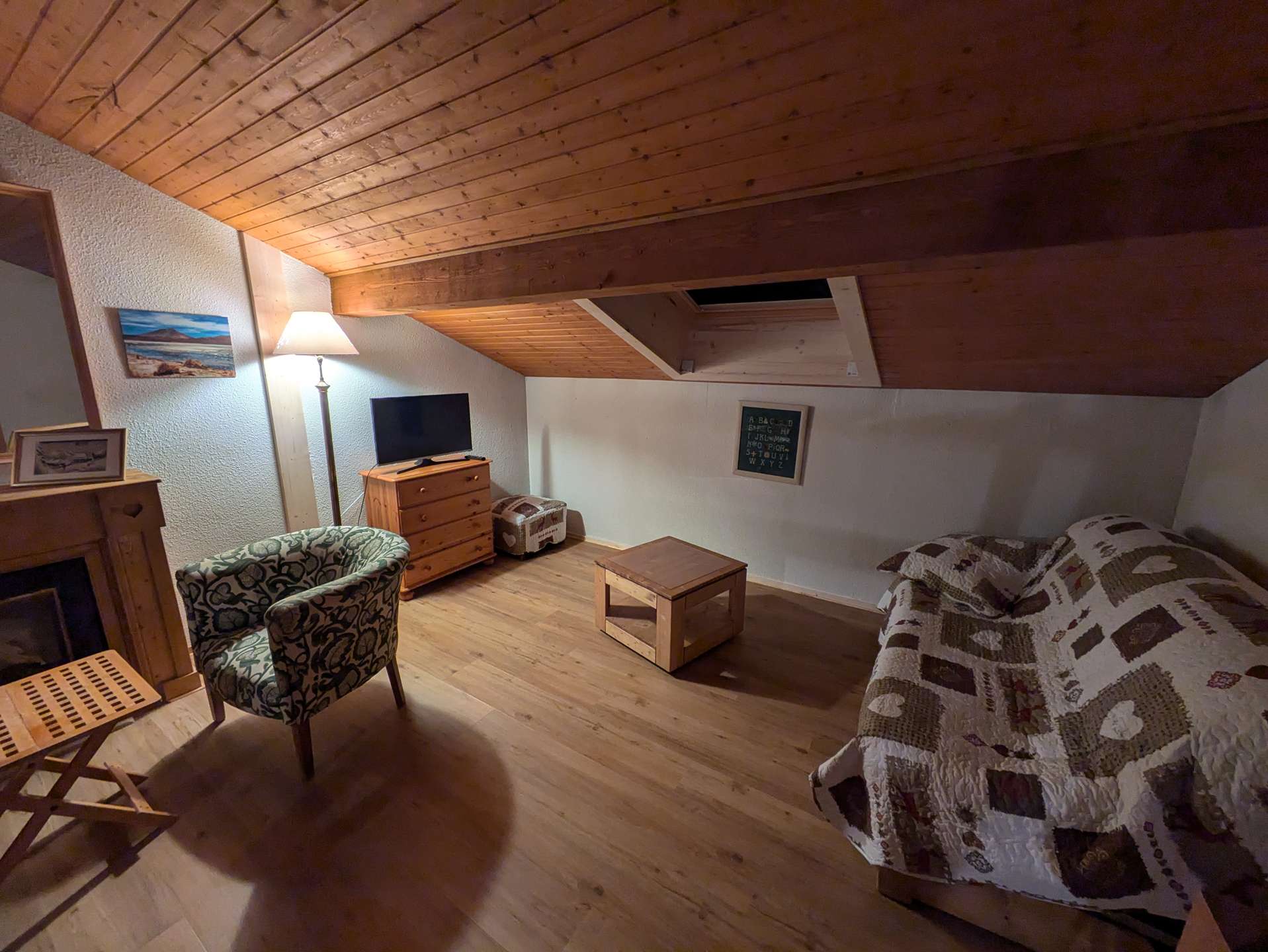 Triplex pour 6 personnes. Coeur de la station d'Arêches-Beaufort. Pistes à proximité.