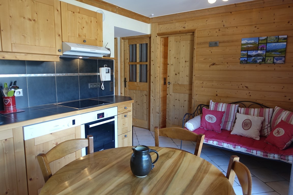 Vacances au ski ARECHES-BEAUFORT. T3 récent de 30m² - 4 couchages