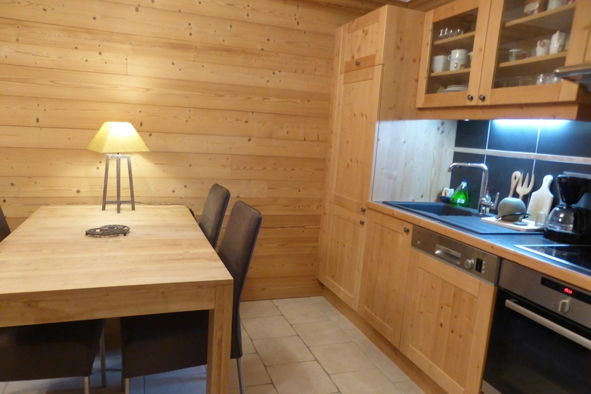 Dans résidence récente - 6 personnes - 2 chambres - balcon sud ouest