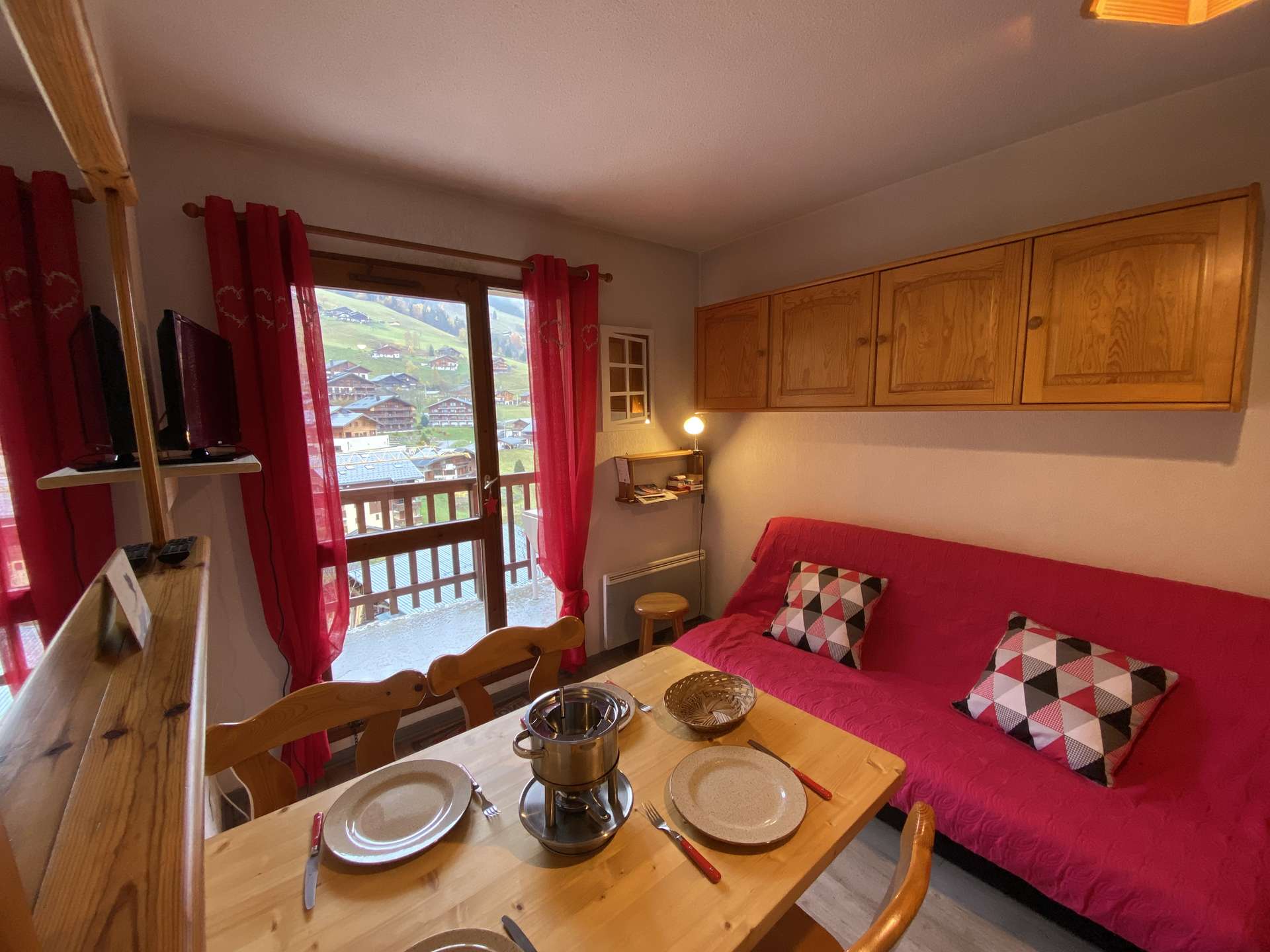 Appartement 4 pers. centre village, proche du départ des pistes
