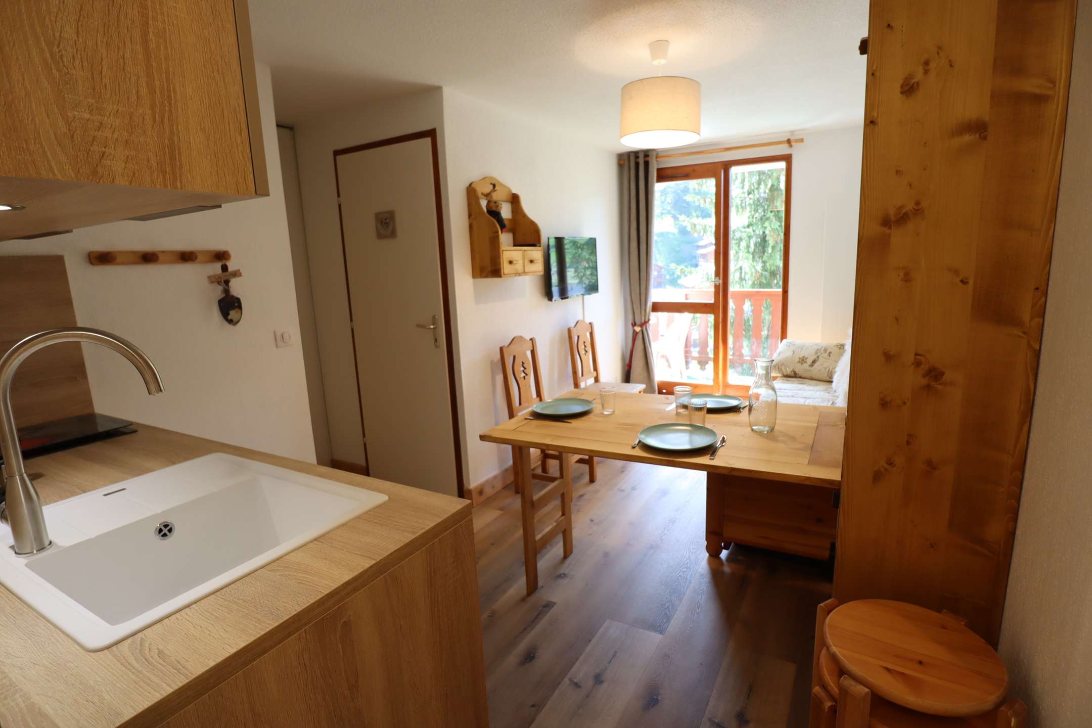 Appartement 3 personnes  rénové en 2022 centre village  Classé 2 étoiles