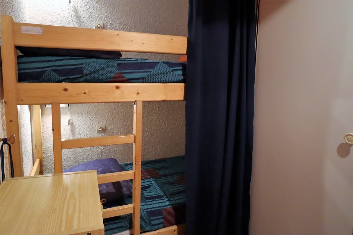 Appartement  pour  4 à 6 personnes avec vue sur le village et la roche Parstire