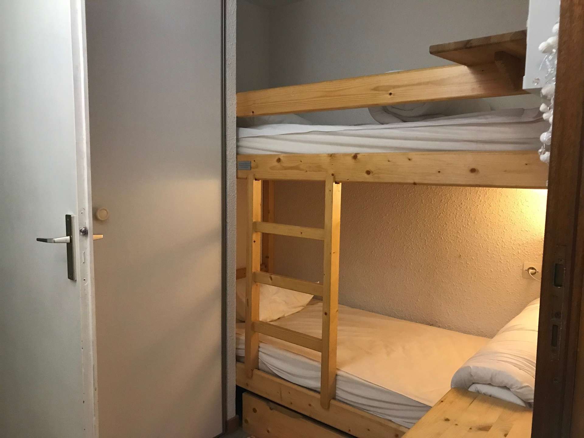 APPARTEMENT 27 m² IDEAL POUR 4 PERSONNES CLASSE 2**