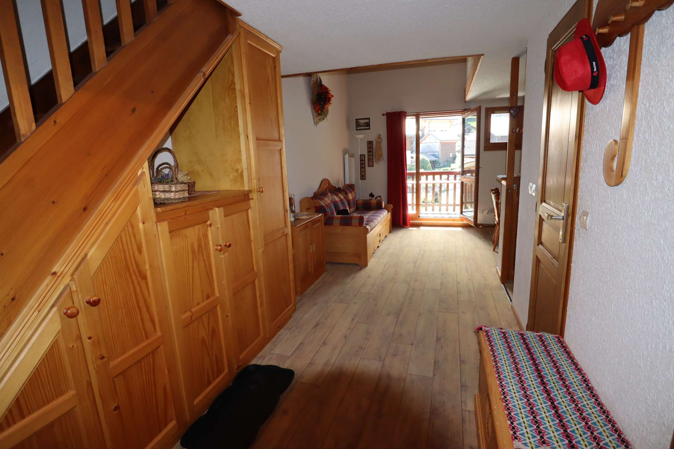 TRES BEL APPARTEMENT EN DUPLEX - 6 PERS. -  GARAGE INCLUS - Classé 2**- wifi