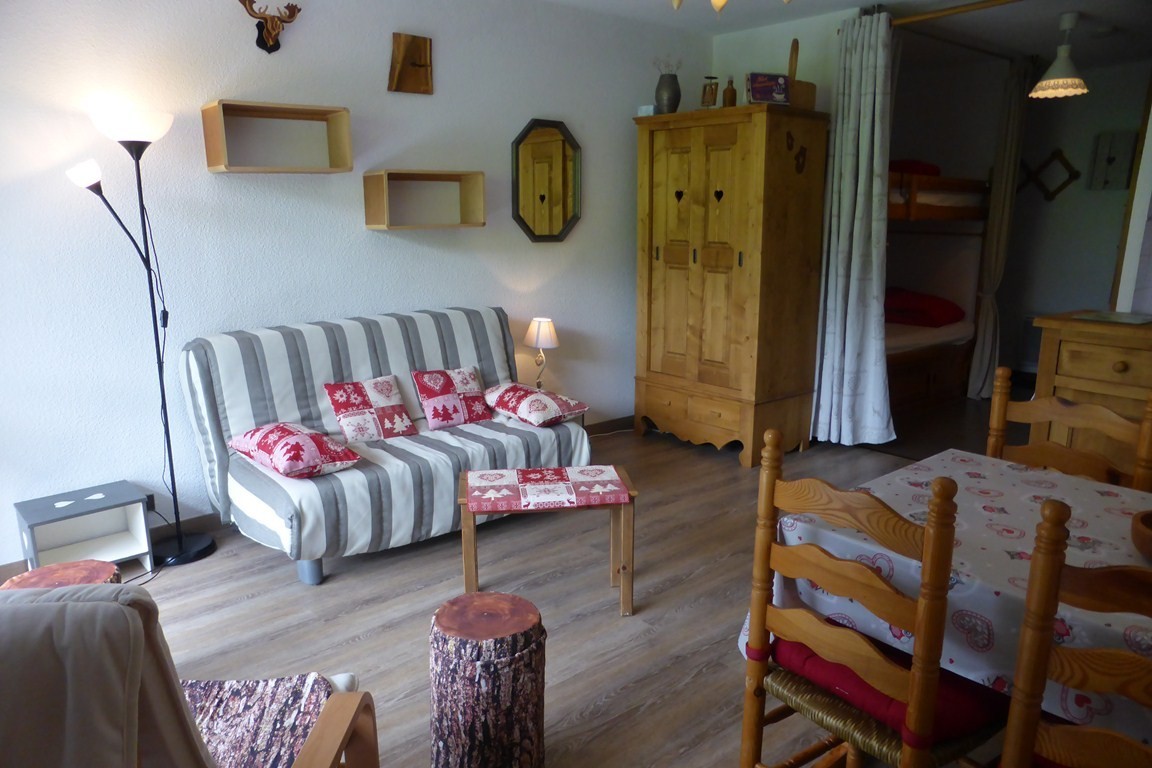 CHARMANT APPARTEMENT 2/4 PERSONNES CLASSE 2* POUR 4 PERSONNES